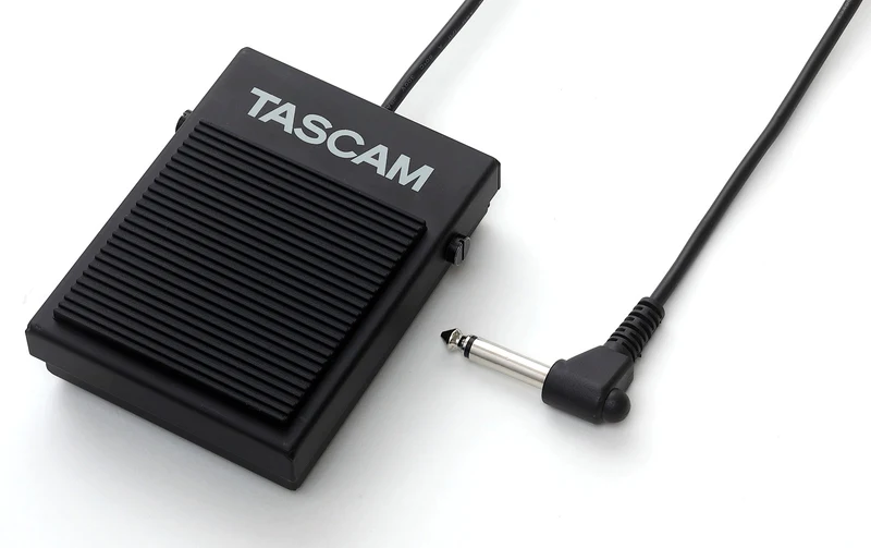 Tascam RC-1F Fotkontakt