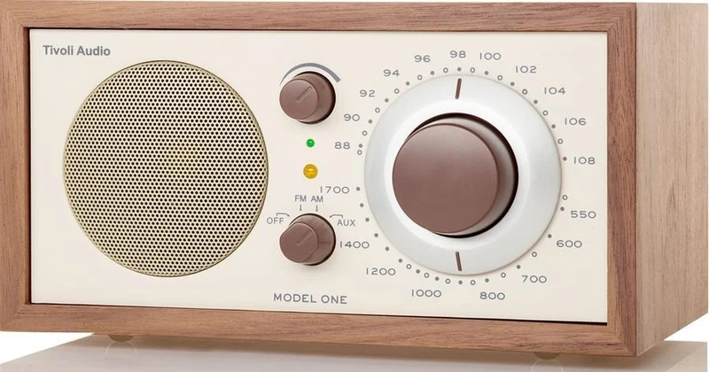 Tivoli Audio Modell ONE Radio (Valnöt/Beige)