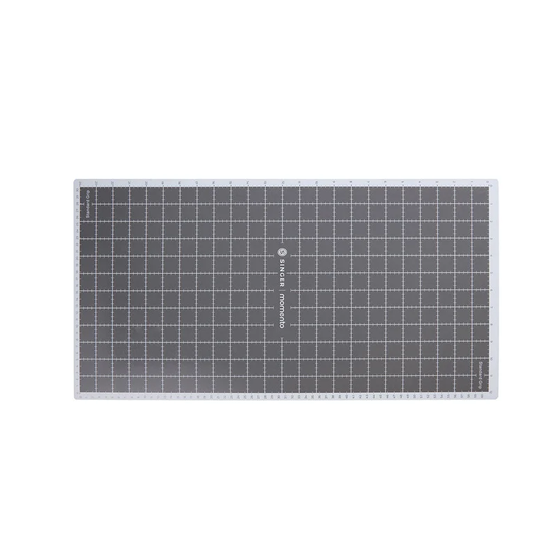 SINGER MOMENTO 12 inch x 24 inch Standard Grip Mat
